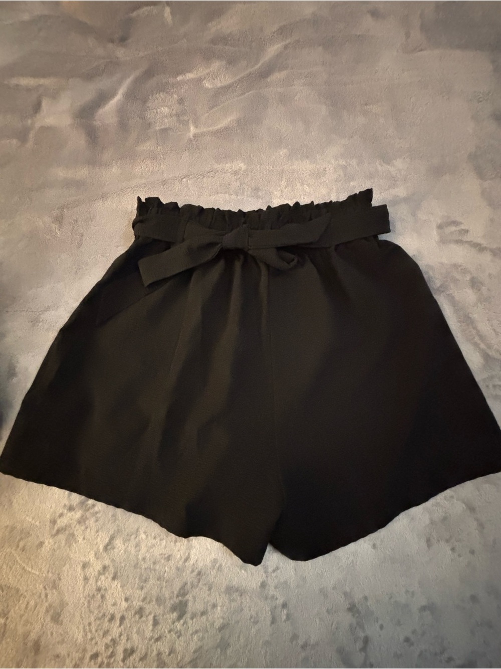 Black High-Waist  Women's Shorts with Tie size L